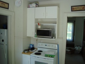 The kitchen before the project began